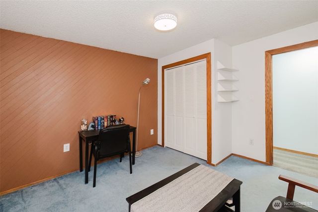4601 SW Lake Flora Road, Port Orchard, WA 98367