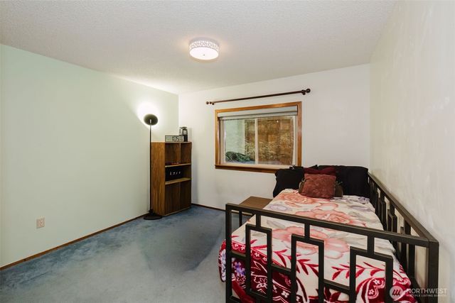 4601 SW Lake Flora Road, Port Orchard, WA 98367