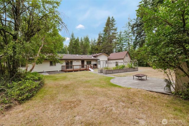 4601 SW Lake Flora Road, Port Orchard, WA 98367