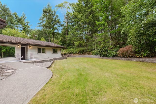 4601 SW Lake Flora Road, Port Orchard, WA 98367