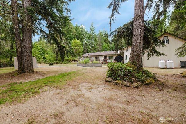 4601 SW Lake Flora Road, Port Orchard, WA 98367
