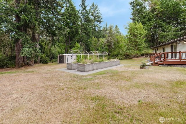 4601 SW Lake Flora Road, Port Orchard, WA 98367