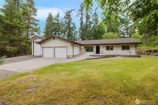 4601 SW Lake Flora Road, Port Orchard, WA 98367