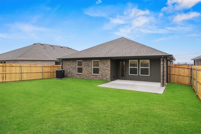 8725 Spruce Street, Edmond, OK 73003