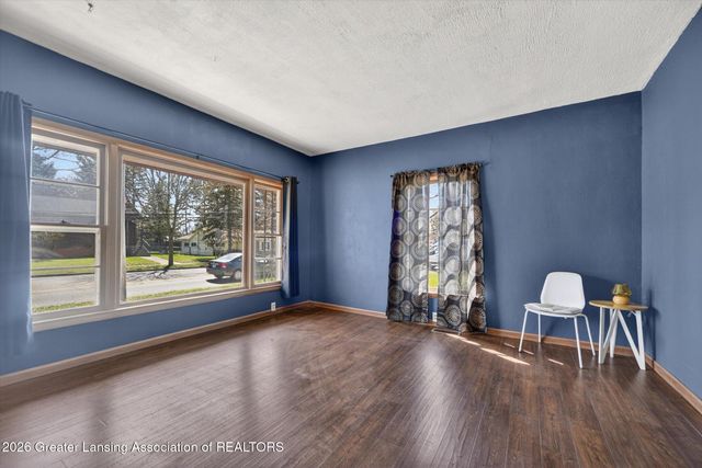 206 W Shepherd Street, Charlotte, MI 48813