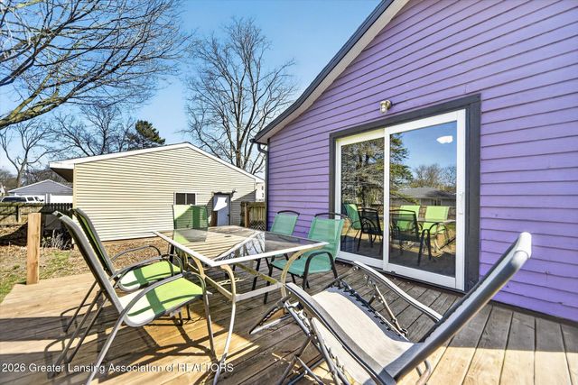 206 W Shepherd Street, Charlotte, MI 48813