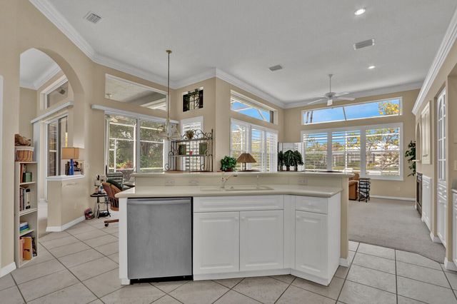 2065 SW Bradford Place, Palm City, FL 34990