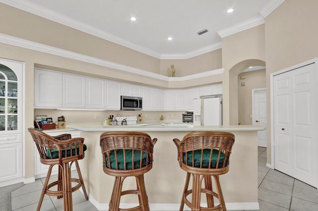 2065 SW Bradford Place, Palm City, FL 34990