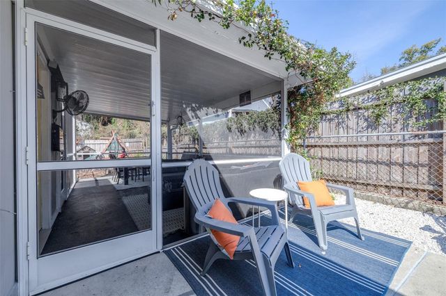 315 W LAMBRIGHT STREET, Tampa, FL 33604