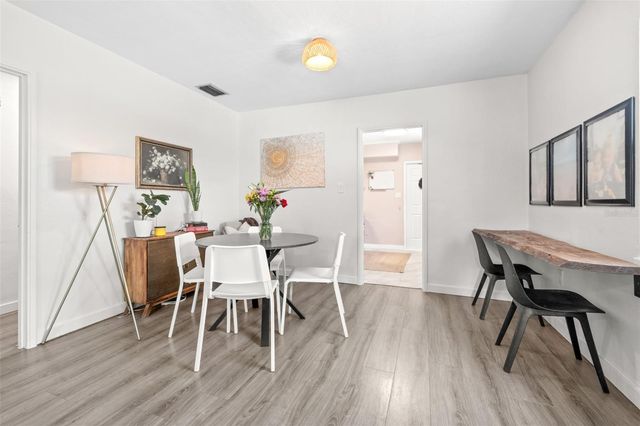 315 W LAMBRIGHT STREET, Tampa, FL 33604