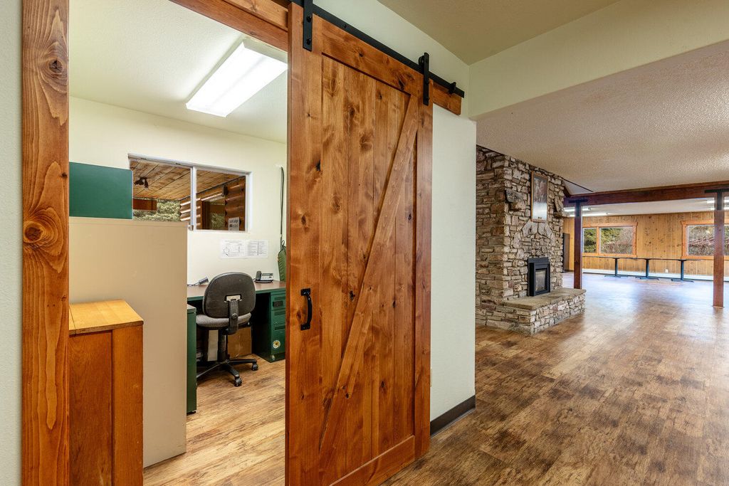 7845 E US HWY 16, Buffalo, WY 82834 photo 21