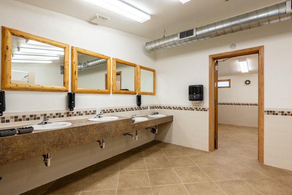 7845 E US HWY 16, Buffalo, WY 82834 photo 38