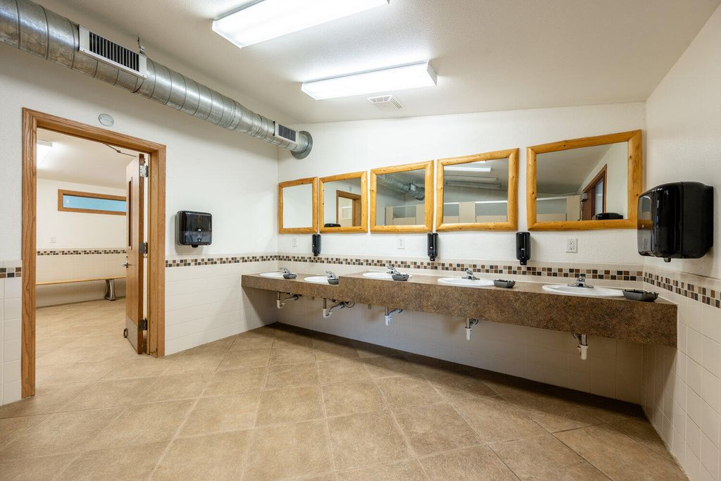 7845 E US HWY 16, Buffalo, WY 82834 photo 41