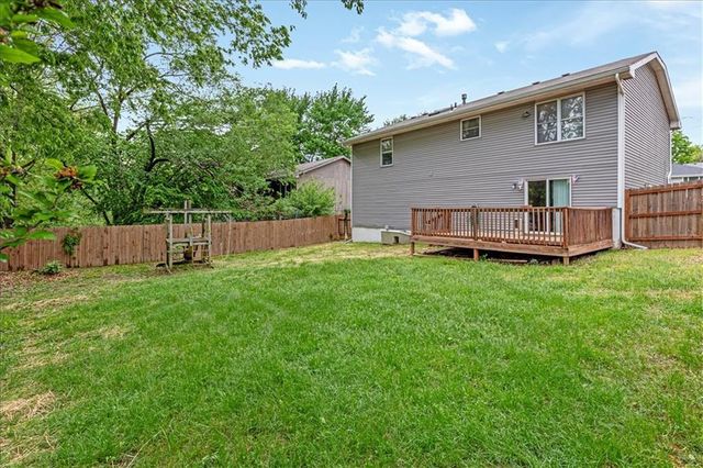 220 Debra Street, Lansing, KS 66043