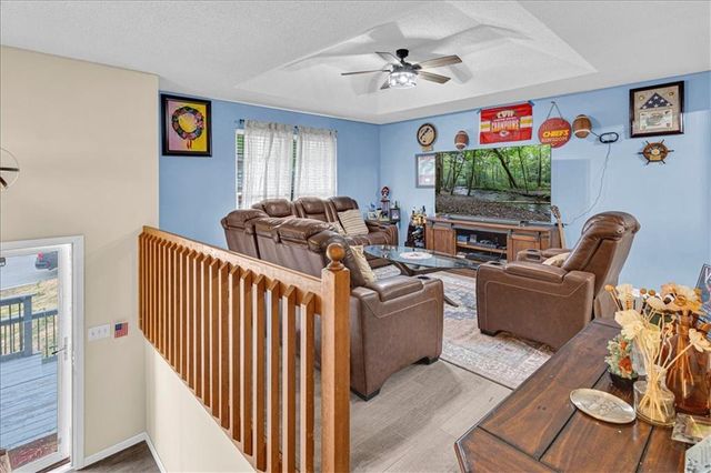 220 Debra Street, Lansing, KS 66043
