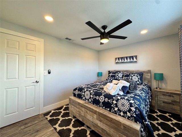 2722 49TH AVENUE W 2722, Bradenton, FL 34207