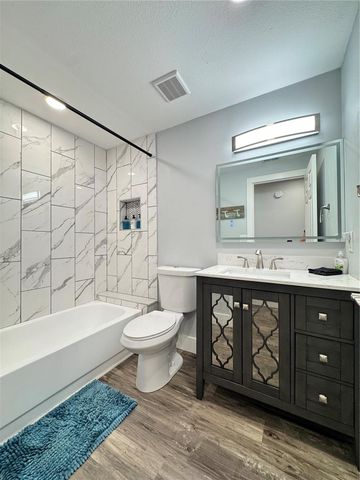 2722 49TH AVENUE W 2722, Bradenton, FL 34207