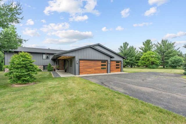 804 Grant Avenue, Hudson, WI 54016