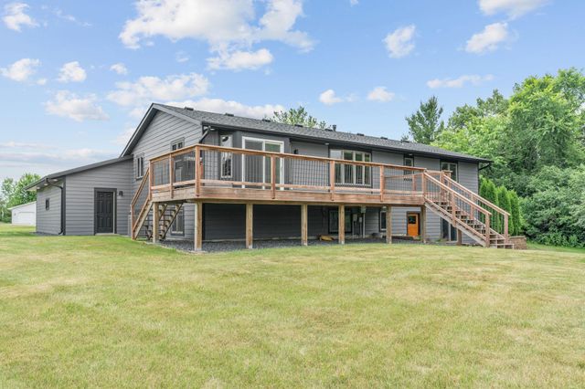 804 Grant Avenue, Hudson, WI 54016