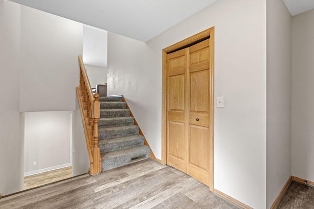 804 Grant Avenue, Hudson, WI 54016