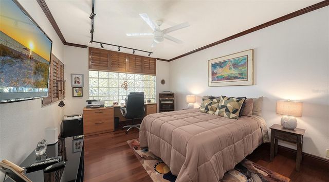 2110 HARBOURSIDE DRIVE 536, Longboat Key, FL 34228