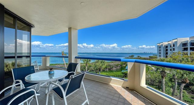 2110 HARBOURSIDE DRIVE 536, Longboat Key, FL 34228