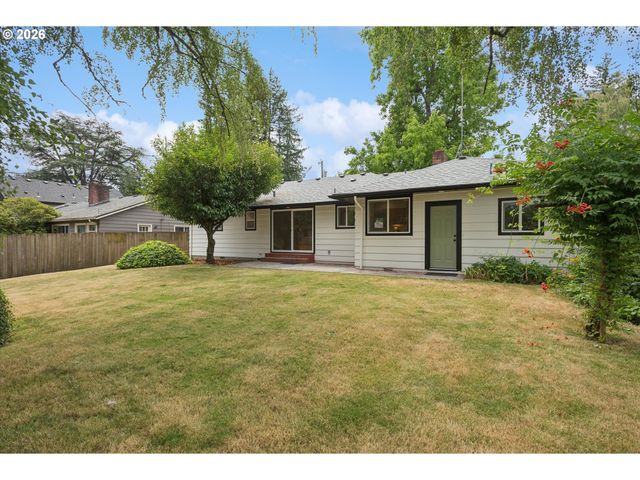64 Nw FLORENCE Ave, Gresham, OR 97030