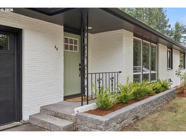 64 Nw FLORENCE Ave, Gresham, OR 97030