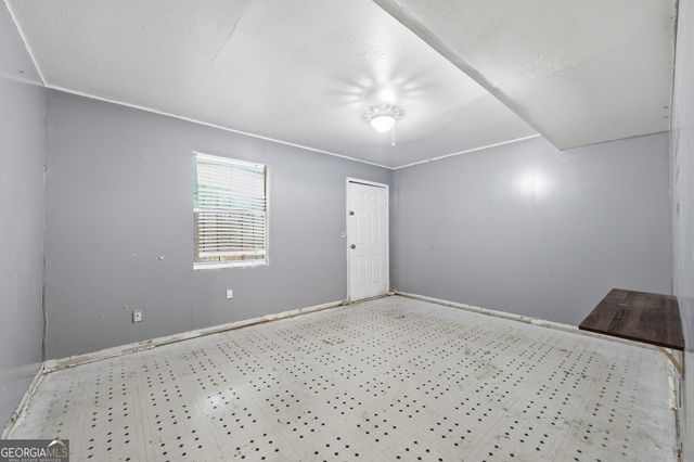 2069 Bedford Court, Lithonia, GA 30058