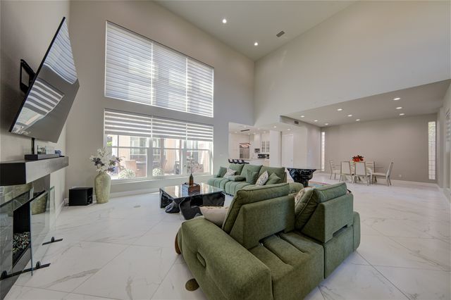 6604 Myrtle Beach Drive, Plano, TX 75093