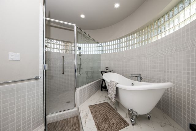 6604 Myrtle Beach Drive, Plano, TX 75093