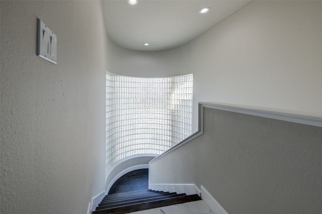 6604 Myrtle Beach Drive, Plano, TX 75093