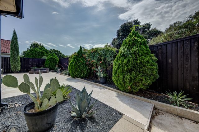 6604 Myrtle Beach Drive, Plano, TX 75093