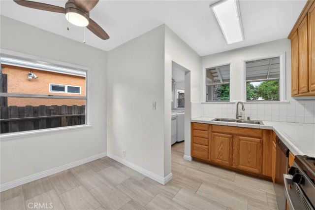 15224 La Maida, Sherman Oaks, CA 91403