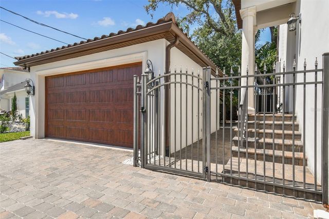 134 CHESAPEAKE AVENUE, Tampa, FL 33606