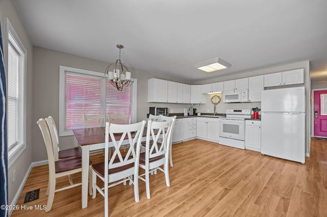 7411 Ocean Drive E&W, Emerald Isle, NC 28594