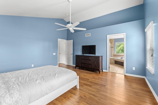 7975 Holderman Street, Lewis Center, OH 43035
