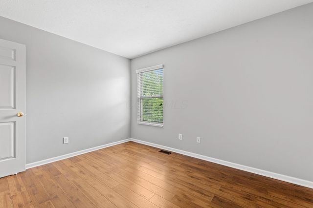 7975 Holderman Street, Lewis Center, OH 43035