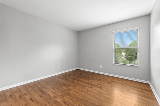 7975 Holderman Street, Lewis Center, OH 43035