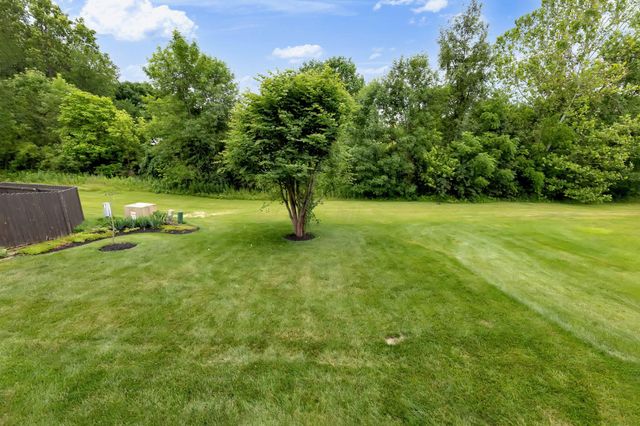 7975 Holderman Street, Lewis Center, OH 43035