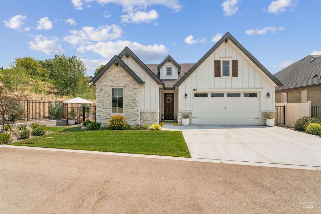 184 N Duke Ln, Eagle, ID 83616 photo 3
