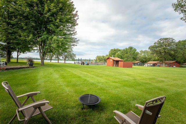 3863 Wahtomin Trail NW, Alexandria, MN 56308
