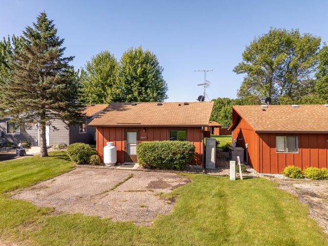 3863 Wahtomin Trail NW, Alexandria, MN 56308