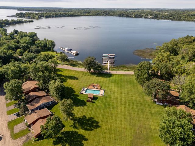 3863 Wahtomin Trail NW, Alexandria, MN 56308