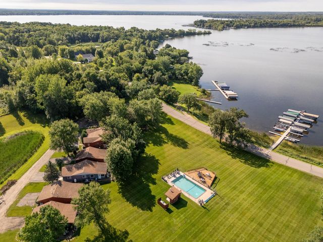 3863 Wahtomin Trail NW, Alexandria, MN 56308