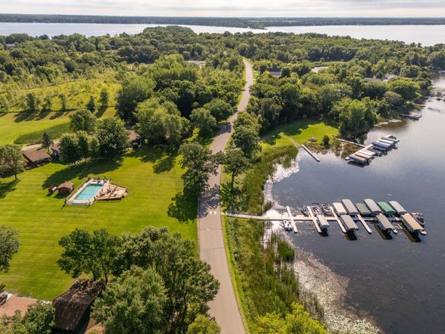 3863 Wahtomin Trail NW, Alexandria, MN 56308