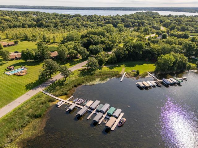 3863 Wahtomin Trail NW, Alexandria, MN 56308