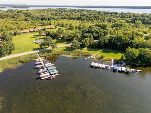 3863 Wahtomin Trail NW, Alexandria, MN 56308