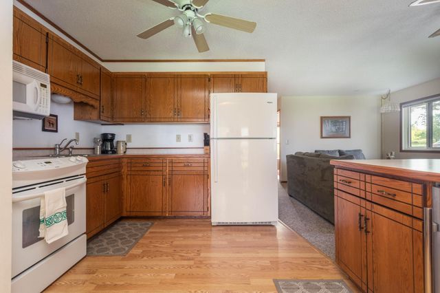 3863 Wahtomin Trail NW, Alexandria, MN 56308