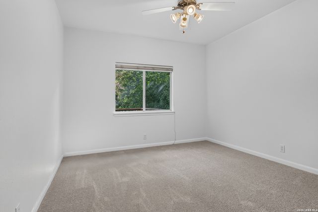 12 Twinpost, San Antonio, TX 78254